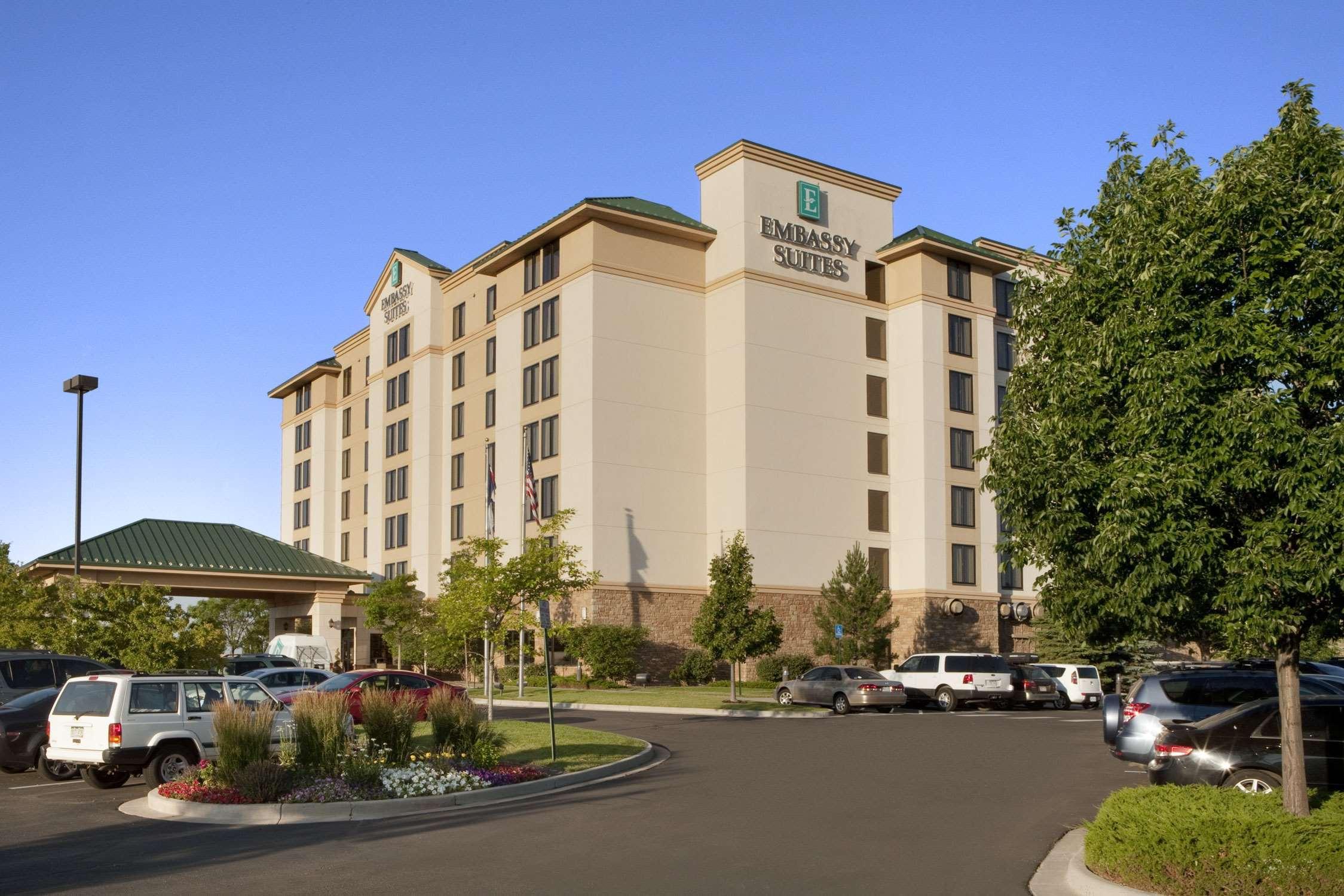Embassy Suites By Hilton Denver International Airport Exterior photo
